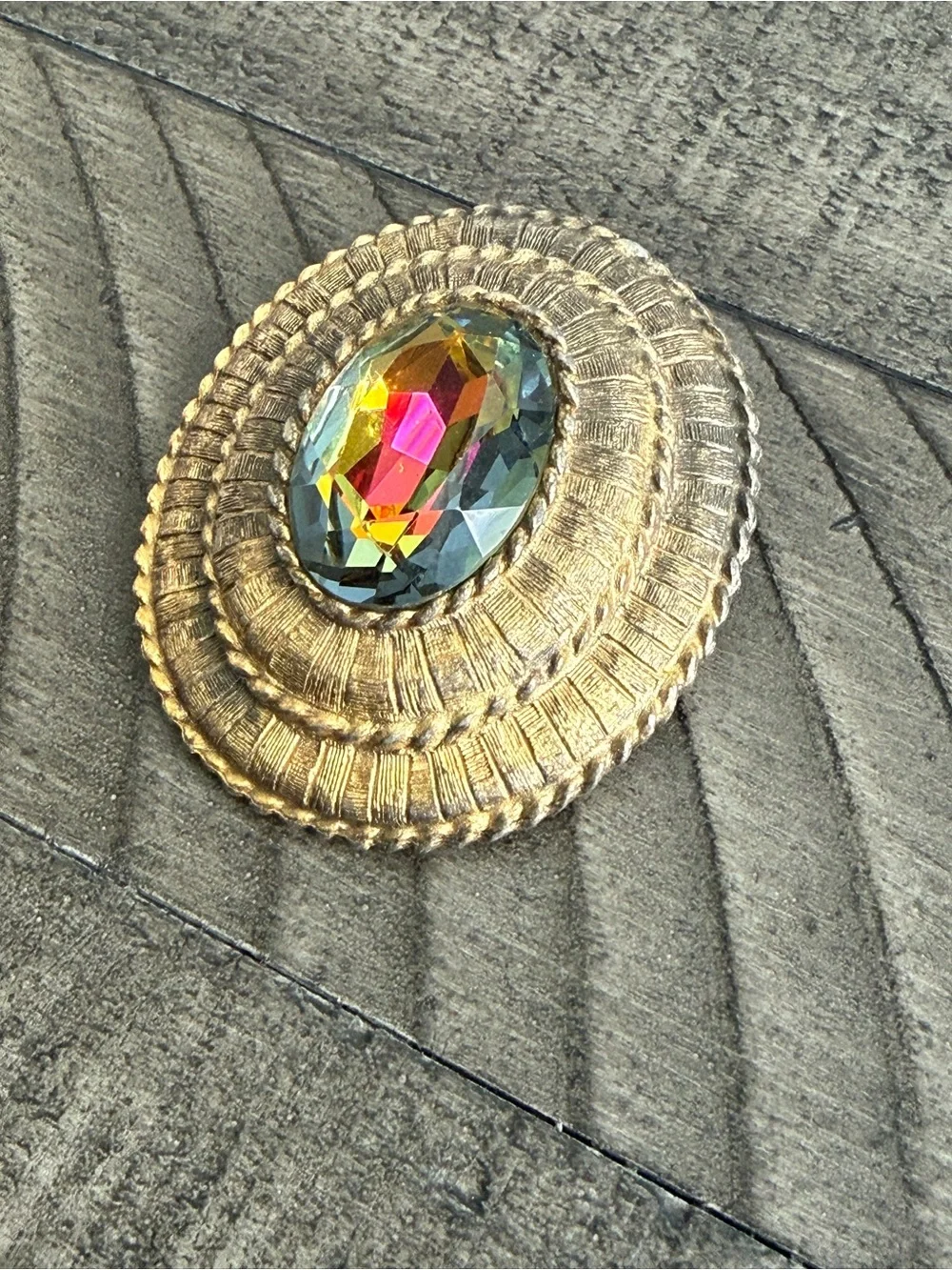 Signed KRAMER Vintage Orange Jewel Brooch Pendant, Gold Tone Oval Vintage